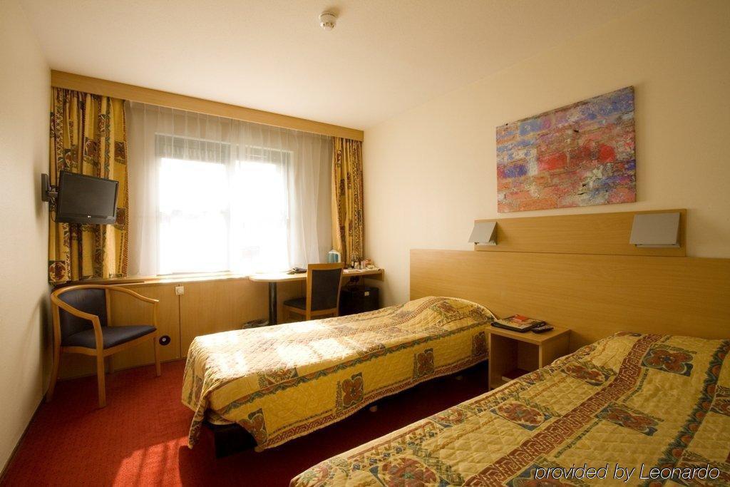 Bastion Hotel Brielle - Europoort Екстер'єр фото